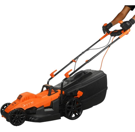 Газонокосарка електрична 1.4кВт Black+Decker BEMW461BH ціна