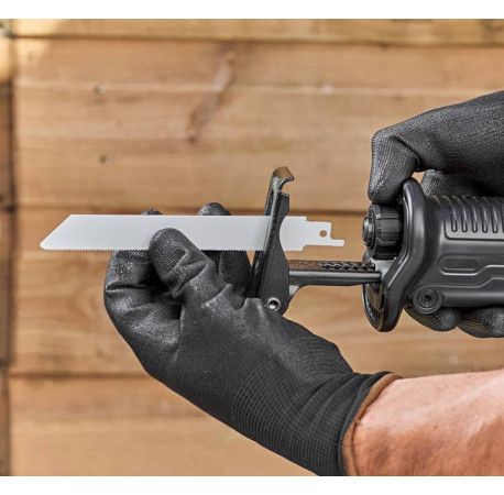 Пила сабельная сетевая 750Вт Black+Decker BES301 с доставкой