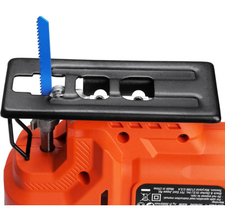 Пила лобзиковая сетевая 400Вт Black+Decker BES603 с другого ракурса