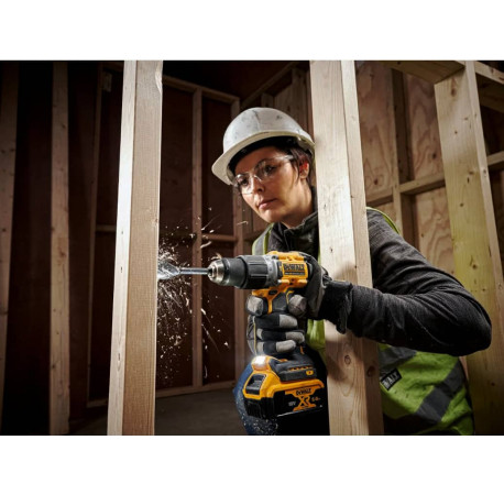 Дриль-шуруповерт акумуляторний ударний XR Li-lon 18В 5Аг 90Нм DeWALT DCD805P2LRT з іншого ракурсу
