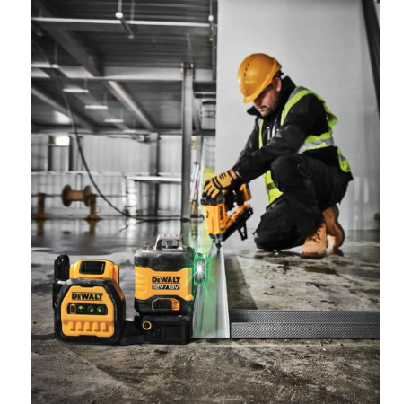 Лазерный уровень самовыравнивающийся линейный 3-х плоскостной DeWALT DCE089D1G18 купить по цене в — Tools DeWalt