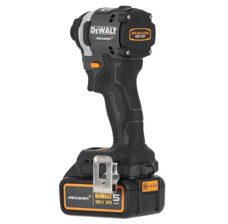 Шурупокрут акумуляторний ударний McLaren F1 TEAM LIMITED EDITION XR Li-lon 18В 5Аг 205Нм DeWALT DCF85MP2T ціна
