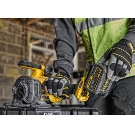 Штроборез аккумуляторный DeWALT DCG200T2 с другого ракурса