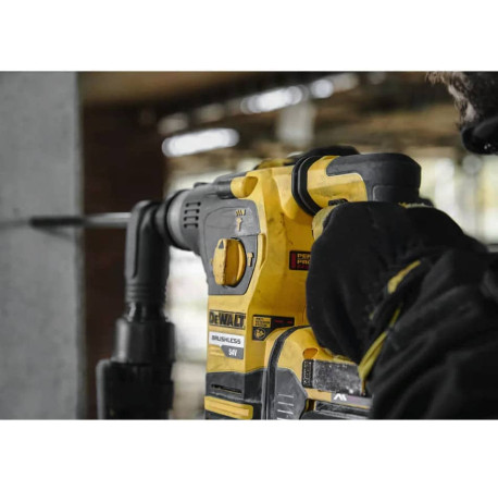 Перфоратор акумуляторний SDS-Plus DeWALT DCH323T2 в магазині Tools DeWalt