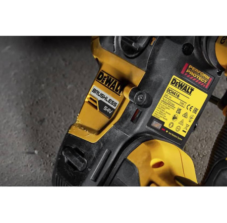 Перфоратор акумуляторний SDS-Plus XR Flexvolt Li-lon 54В 4.5Дж DeWALT DCH416NT вартість