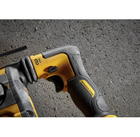 Перфоратор акумуляторний SDS-Plus XR Flexvolt Li-lon 54В 4.5Дж DeWALT DCH416NT каталог