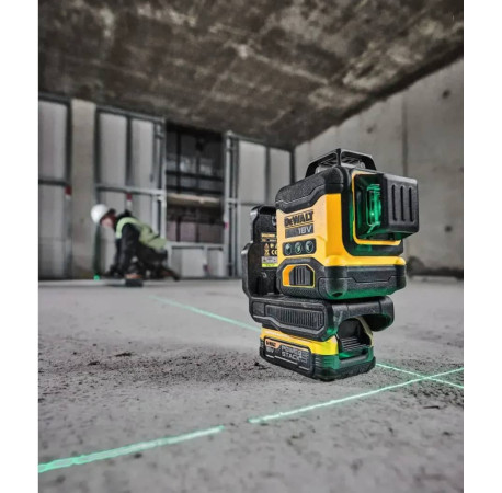 Лазерний рівень лінійний 3-х площинний DeWALT DCLE34031D1 ціна