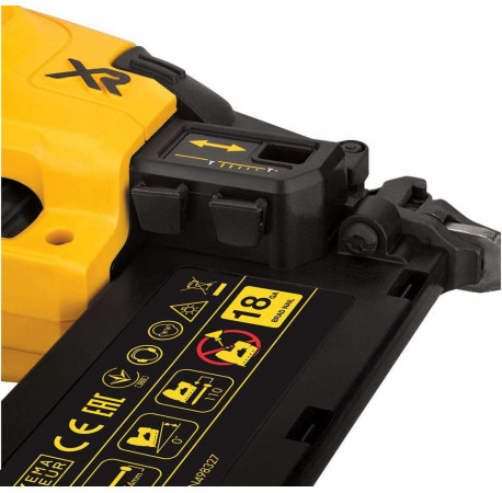 Пистолет гвоздозабивной аккумуляторный DeWALT DCN680NT в Тулс ДеВолт