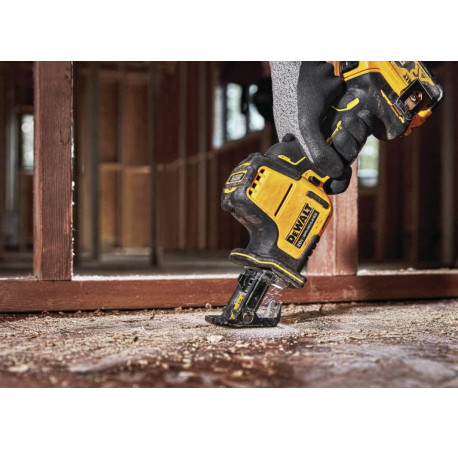 Пила шабельна акумуляторна DeWALT DCS369NT купити за ціною в — Tools DeWalt