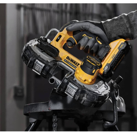 Пила ленточная аккумуляторная DeWALT DCS377NT 