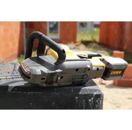 Пила ALLIGATOR акумуляторна DeWALT DCS396N В Тулс ДеВолт
