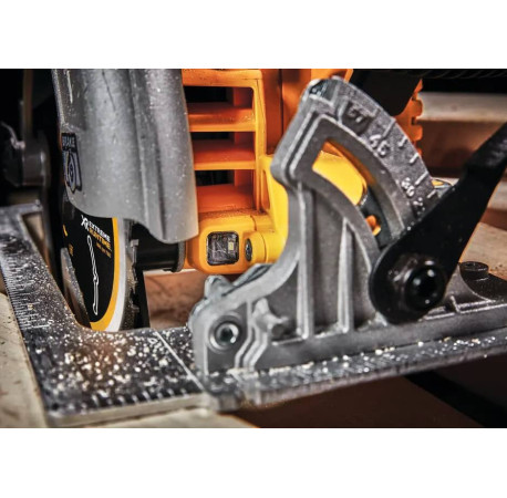 Пила дискова акумуляторна DeWALT DCS573T1 В Тулс ДеВолт