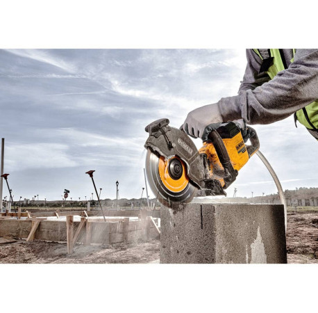Пила відрізна акумуляторна DeWALT DCS690X2 купити за ціною в — Tools DeWalt
