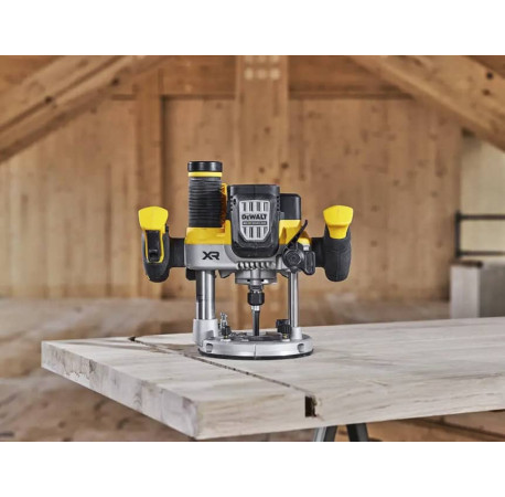Фрезер погружной аккумуляторный XR Li-lon 18В 12мм DeWALT DCW620NT в Тулс ДеВолт