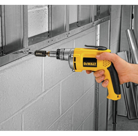 Магнитный держатель бит вставок Impact 75 мм DeWALT DT7513T с доставкой