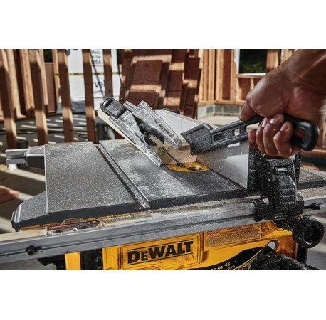 Пила настольная-циркулярная сетевая DeWALT DWE7485 с другого ракурса