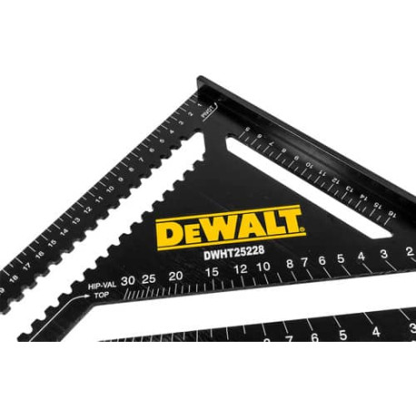 Угольник металлический для кровельных работ 300х300мм DeWALT DWHT25228-0 цена