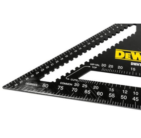 Угольник металлический для кровельных работ 300х300мм DeWALT DWHT25228-0 в магазине Tools DeWalt
