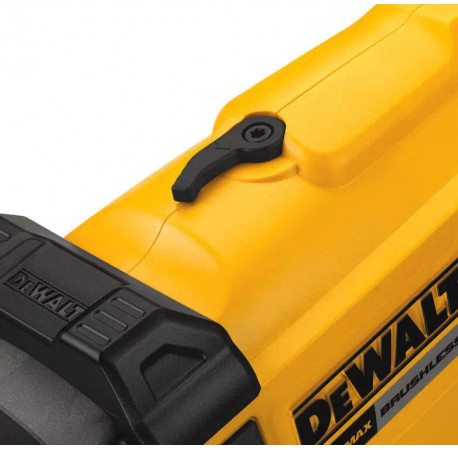 Пистолет гвоздезабивной по бетону аккумуляторный бесщёточный DeWALT DCN890N+DCB184 фото