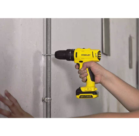 Дриль-шуруповерт акумуляторний STANLEY SCH121S2K В Тулс ДеВолт