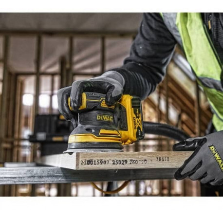 Эксцентриковая шлифмашина DeWALT DCW210N с доставкой