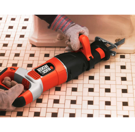 Пила сабельная сетевая 1050Вт Black+Decker RS1050EK цена