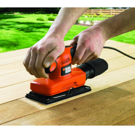 Шліфмашина вібраційна мережева 240Вт Black+Decker KA320EKA з іншого ракурсу
