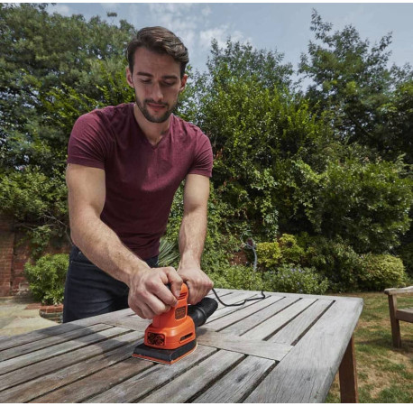 Шліфмашина вібраційна мережева 200Вт Black+Decker BEW200 фото