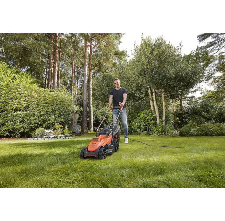 Газонокосарка електрична 1.4кВт Black+Decker BEMW461BH вартість