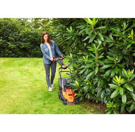 Газонокосарка електрична 1.6кВт Black+Decker BEMW471ES з доставкою