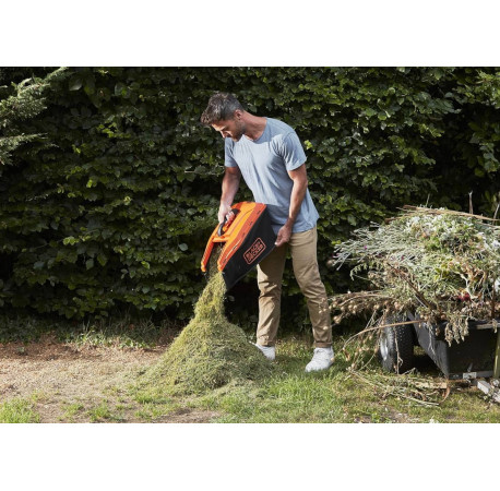 Газонокосарка акумуляторна 32см Li-lon 18В 2.5Аг Black+Decker BCMW3318L2 
