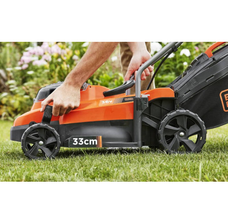 Газонокосарка акумуляторна 32см Li-lon 36В 2.5Аг Black+Decker BCMW3336L1 купити за ціною в — Tools DeWalt