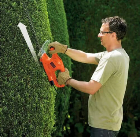 Кущоріз електричний 420Вт Black+Decker BEHT201 В Тулс ДеВолт