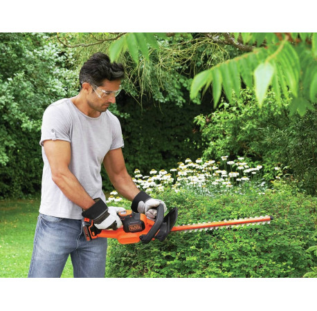 Кущоріз акумуляторний Li-Ion 18B Black+Decker GTC18502PC з іншого ракурсу