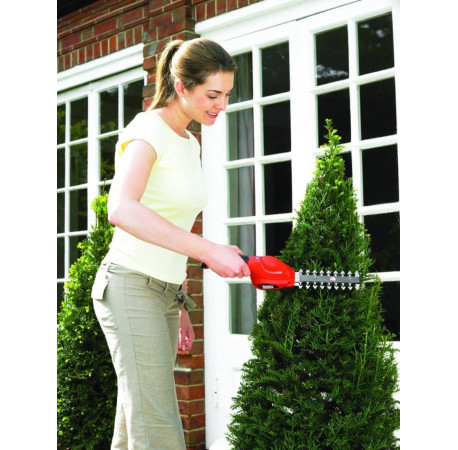 Мини-кусторез аккумуляторный Li-Ion 3.6B Black+Decker GSL300 купить