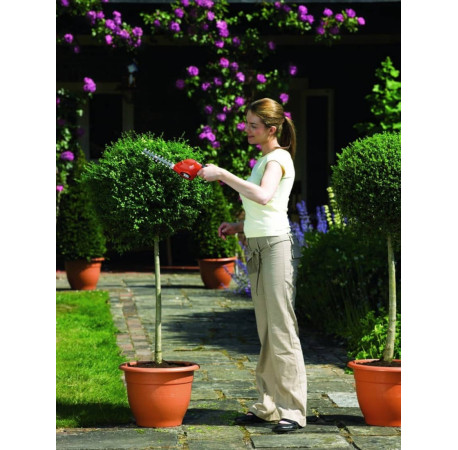 Мини-кусторез аккумуляторный Li-Ion 3.6B Black+Decker GSL300 цена