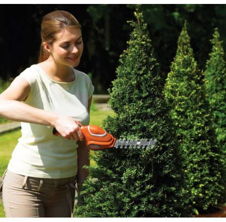 Кущоріз-ножиці акумуляторні Li-Ion 7.2B Black+Decker GSL700KIT вартість