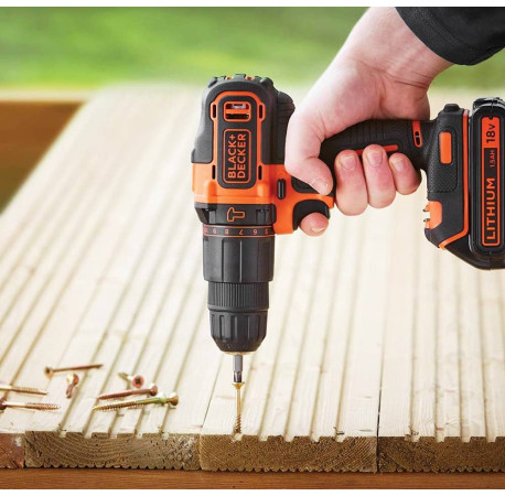 Набір з двох акумуляторних інструментів Li-lon 18В 1.5Аг Black+Decker BCK23S1S з іншого ракурсу