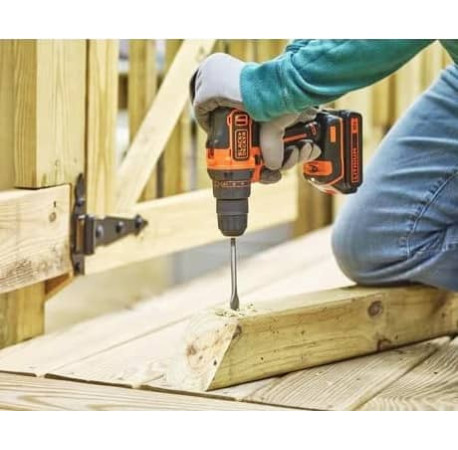 Дрель-шуруповерт аккумуляторный Li-lon 18В 1.5Ач 40Нм Black+Decker BDCDD186KB в магазине Tools DeWalt