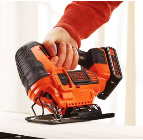 Пила лобзикова акумуляторна Li-lon 18В 1.5Аг 230Вт Black+Decker BDCJS18 в магазині Tools DeWalt
