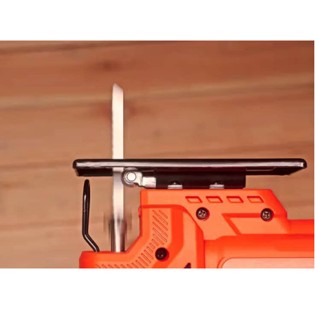Пила лобзиковая сетевая 400Вт Black+Decker BES603 