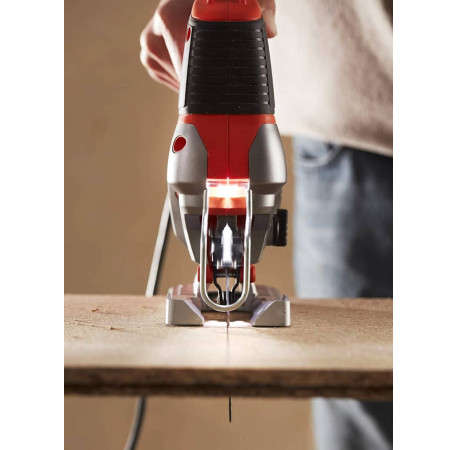 Пила лобзиковая сетевая 650Вт Black+Decker BES610 