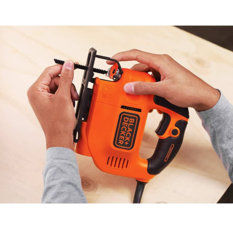Пила лобзикова мережева 520Вт Black+Decker KS701E ціна