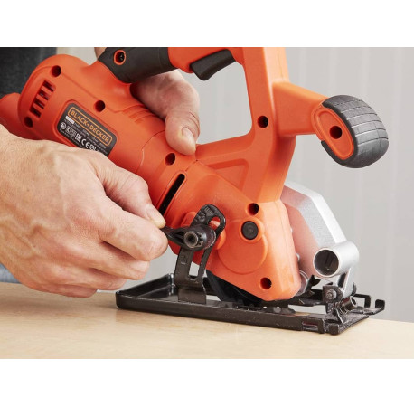 Пила дискова мережева 85мм 400Вт Black+Decker BES510 у Львові