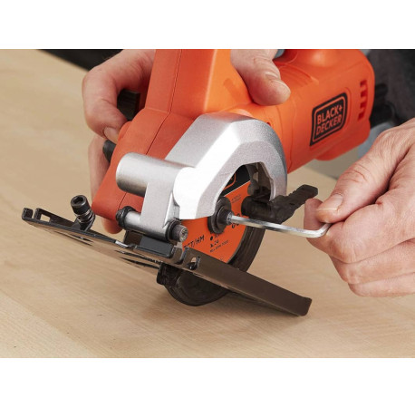 Пила дискова мережева 85мм 400Вт Black+Decker BES510 купити за ціною в — Tools DeWalt