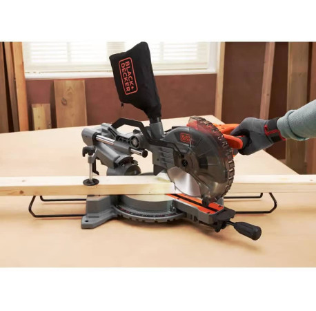 Пила торцовочная сетевая 216мм 1500Вт Black+Decker BES701 фото