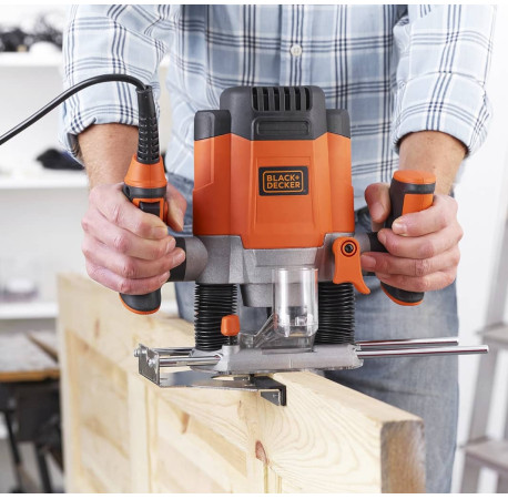 Фрезер мережевий 1200Вт Black+Decker KW1200E з іншого ракурсу