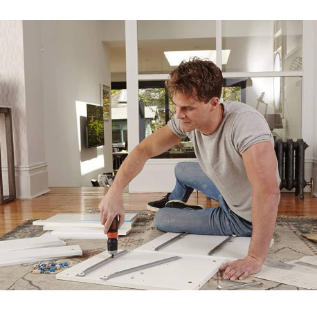 Отвертка аккумуляторная BLACK+DECKER BCF601C с другого ракурса