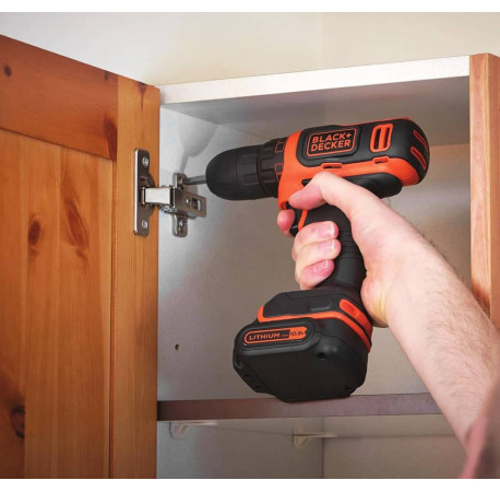 Дрель-шуруповерт аккумуляторный Black+Decker BDCDD12B в магазине Tools DeWalt