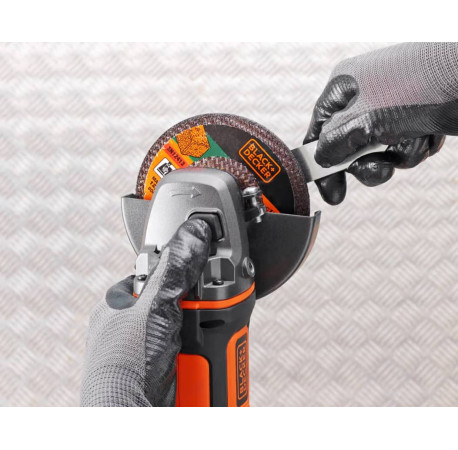 Кутова шліфмашина Болгарка акумуляторна Li-lon 18B 125мм 8600об Black+Decker BCG720N в магазині Tools DeWalt